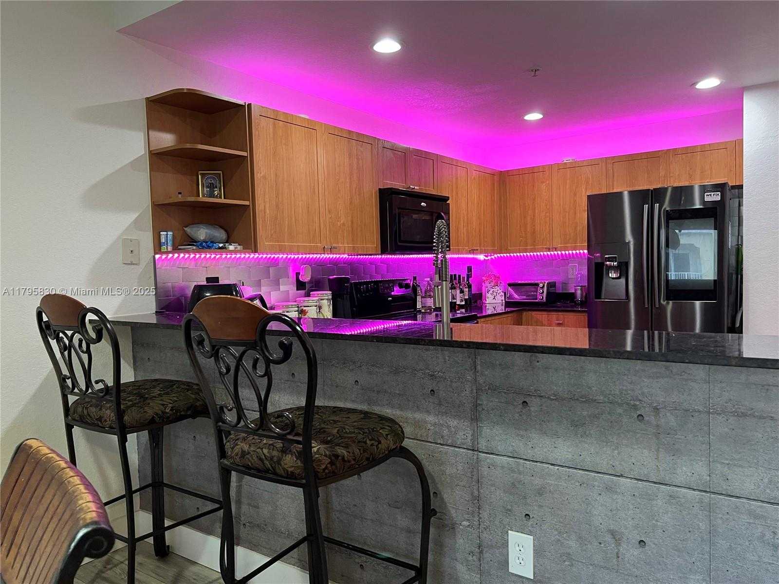 Small Image of 8900 NORTH WEST 107TH CT #206-3, Doral Number 14