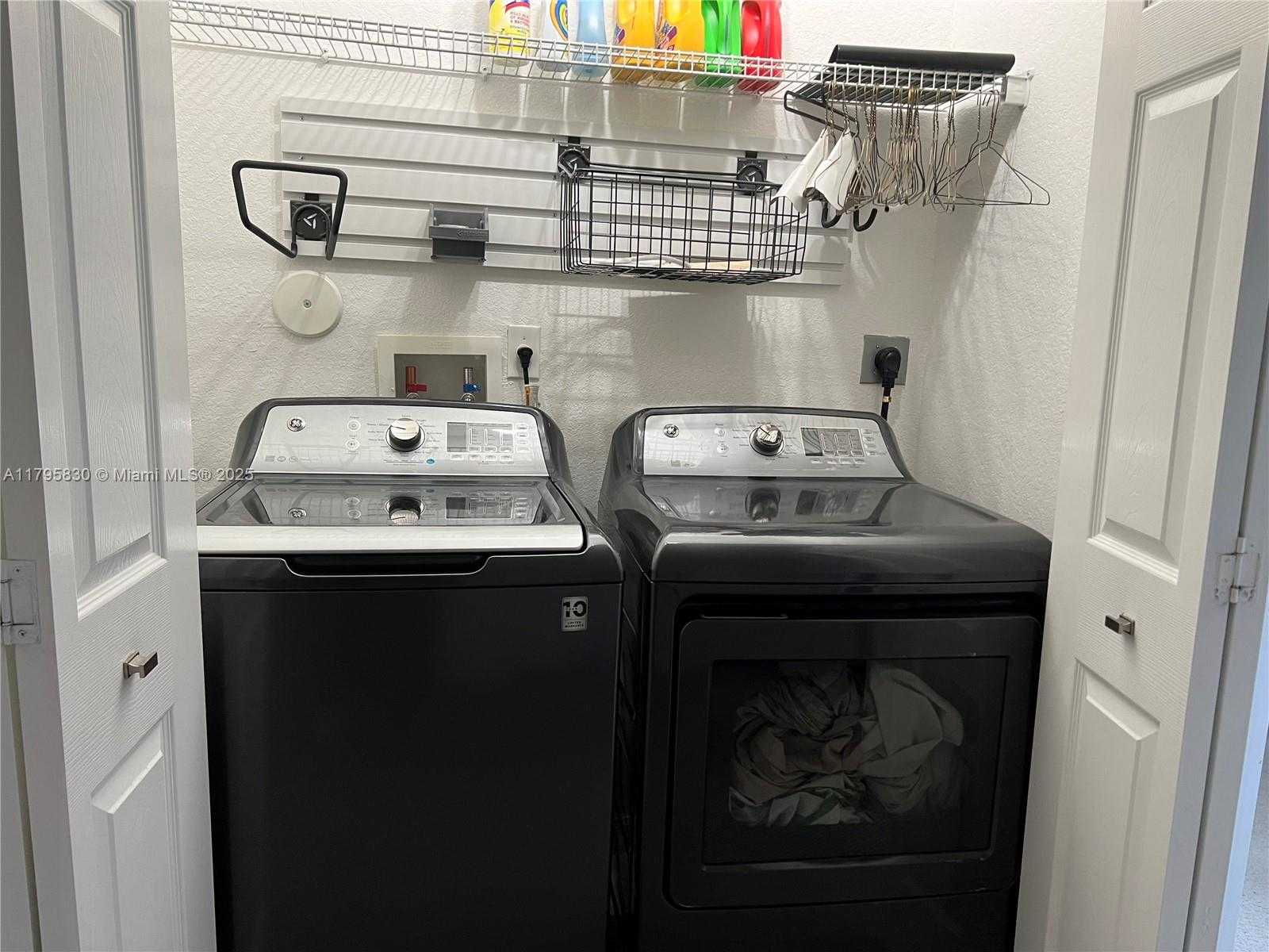 Small Image of 8900 NORTH WEST 107TH CT #206-3, Doral Number 17