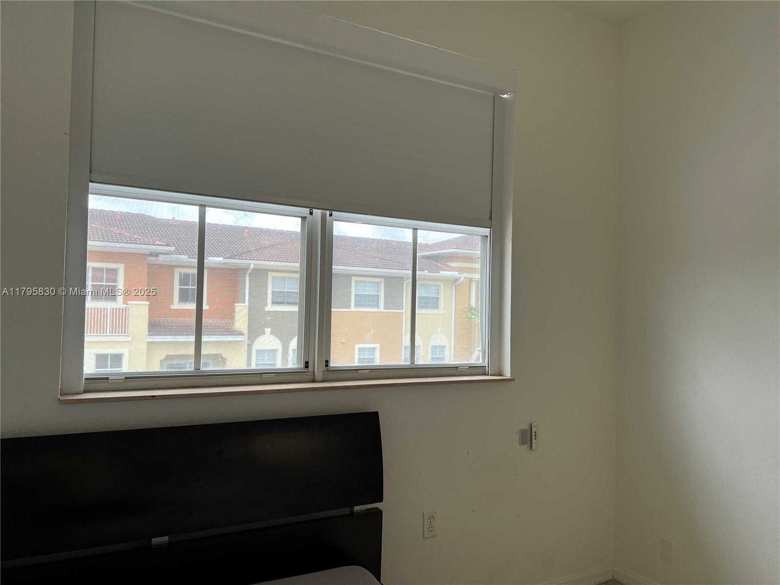 Small Image of 8900 NORTH WEST 107TH CT #206-3, Doral Number 19