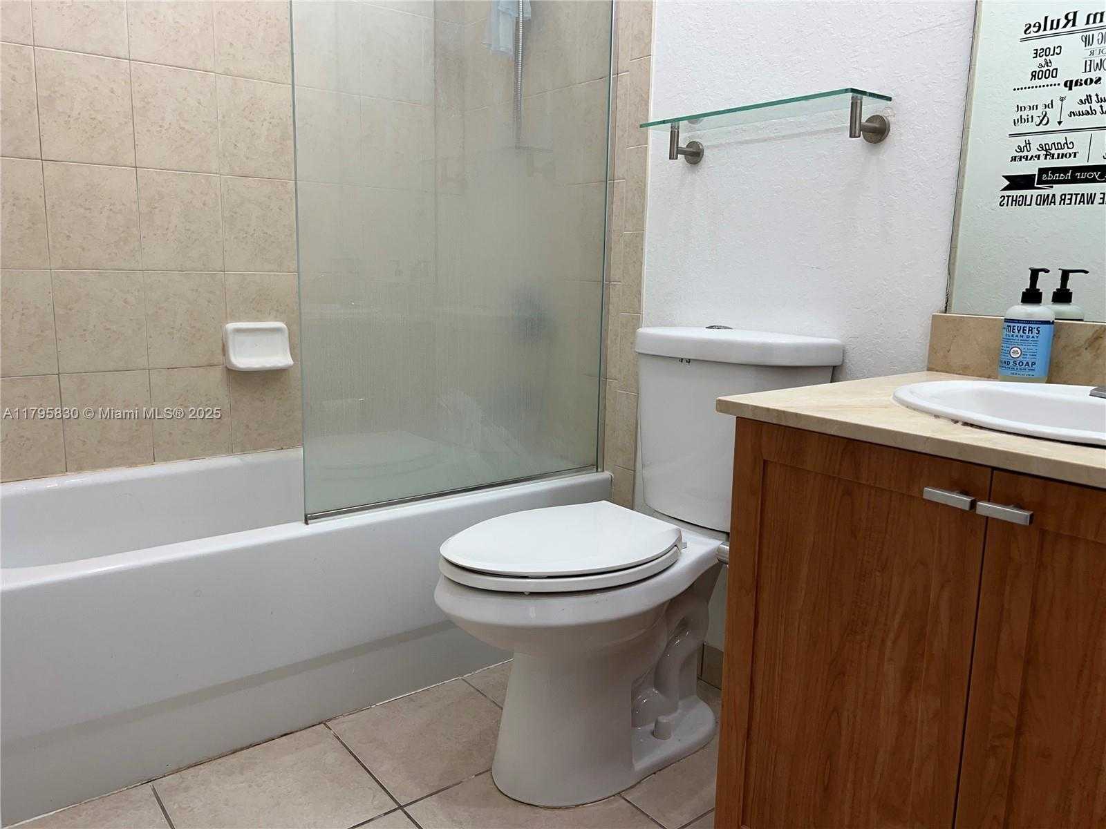 Small Image of 8900 NORTH WEST 107TH CT #206-3, Doral Number 21