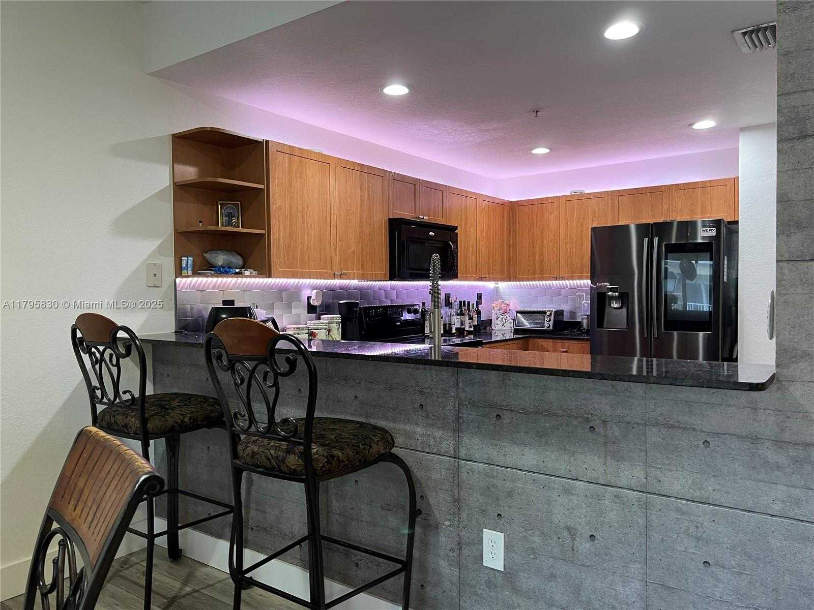 Small Image of 8900 NORTH WEST 107TH CT #206-3, Doral Number 3
