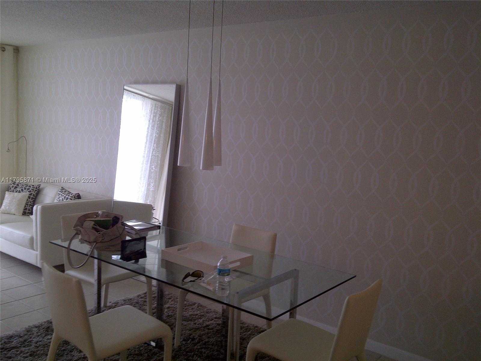Small Image of 126 SOUTH WEST 17TH RD #505, Miami Number 2