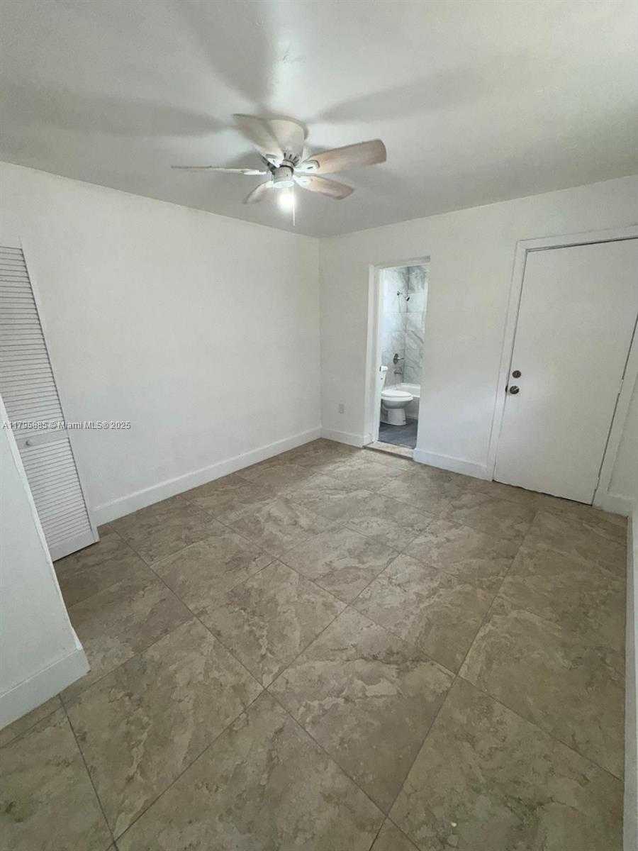 Small Image of 1315 NW 3rd St, Miami, FL 33125, USA Number 2