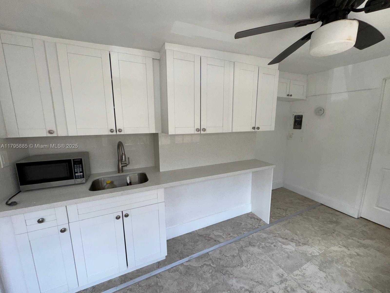 Small Image of 1315 NW 3rd St, Miami, FL 33125, USA Number 4