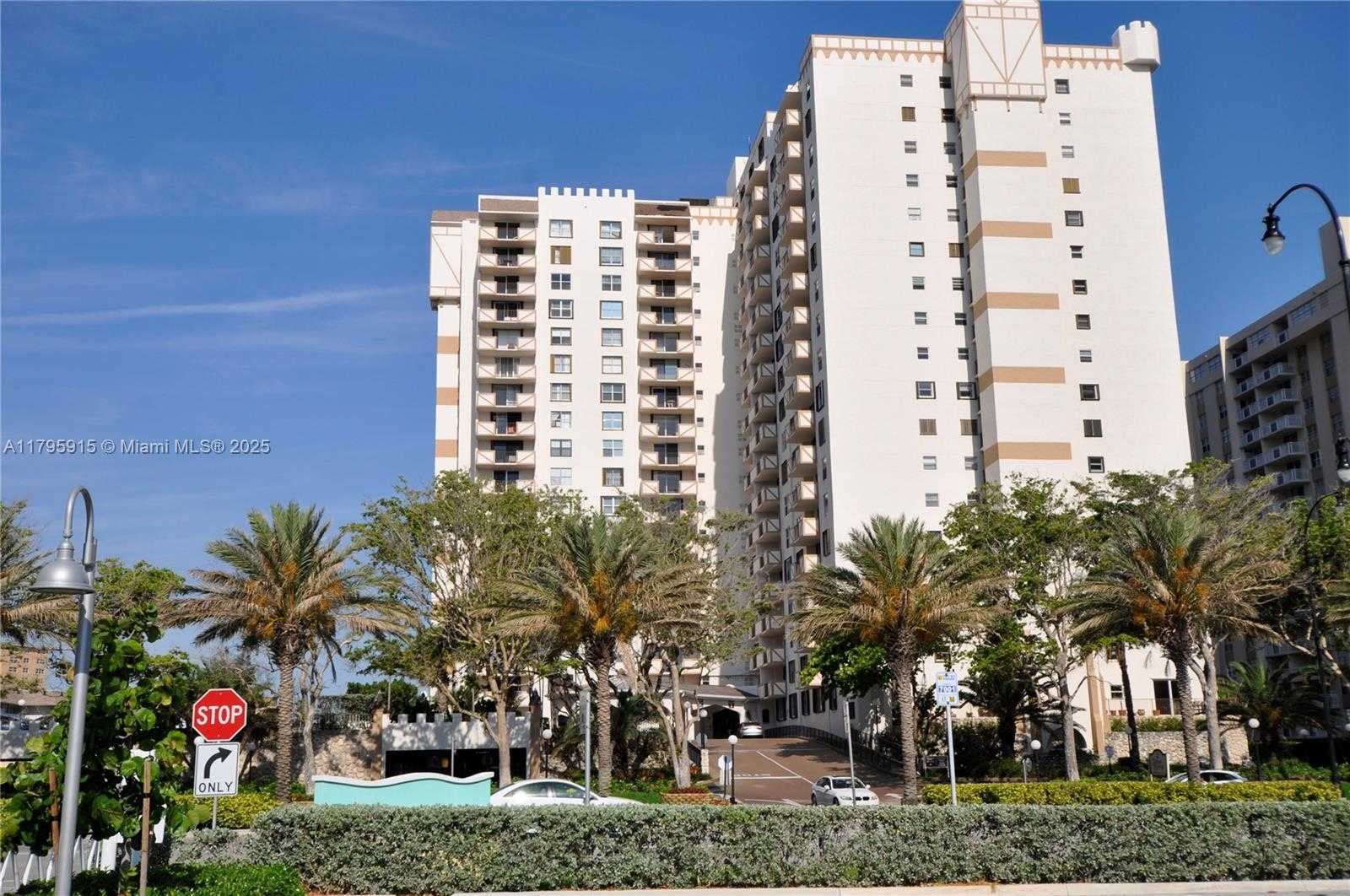 Small Image of 1865 SOUTH OCEAN DR #12N, Hallandale Beach Number 11