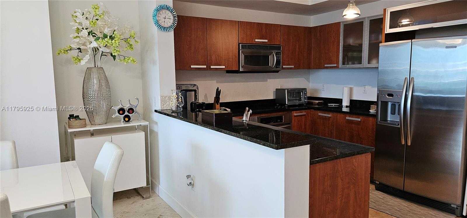 Small Image of 3131 NORTH EAST 188TH ST #1-810, Aventura Number 14