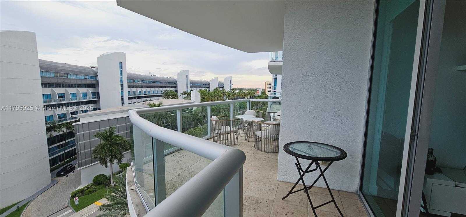 Small Image of 3131 NORTH EAST 188TH ST #1-810, Aventura Number 22