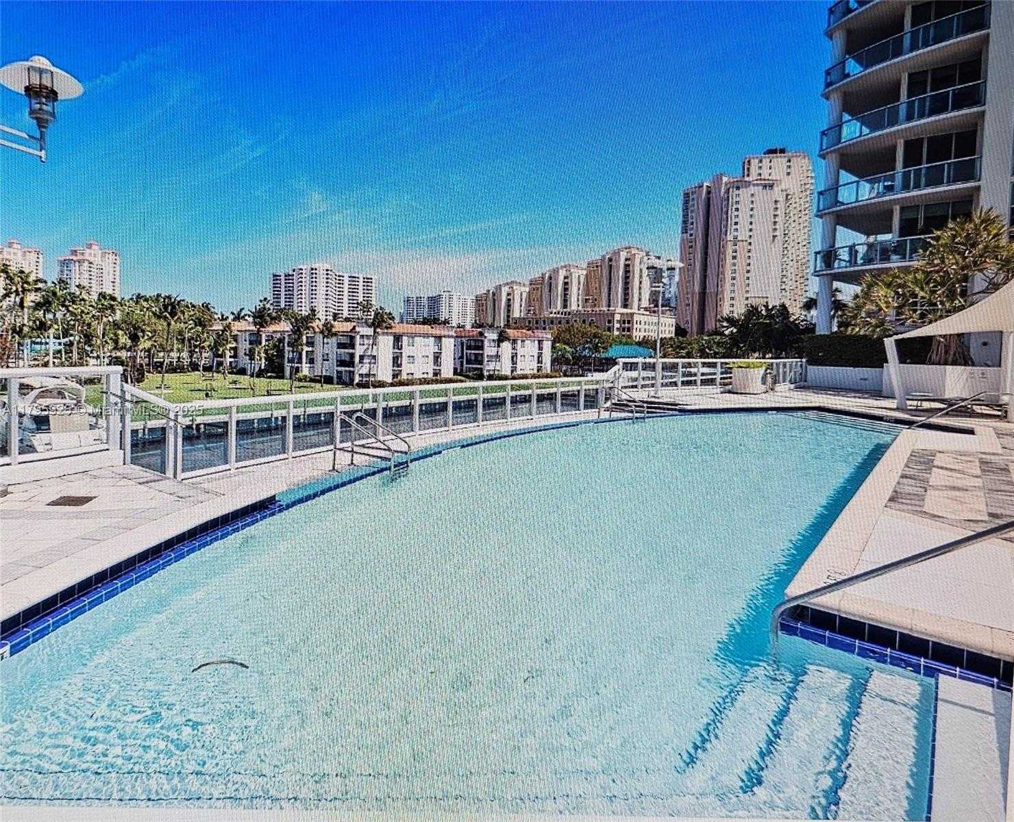 Small Image of 3131 NORTH EAST 188TH ST #1-810, Aventura Number 29