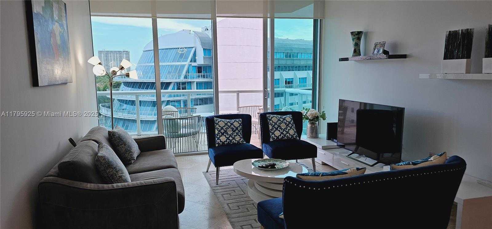 Small Image of 3131 NORTH EAST 188TH ST #1-810, Aventura Number 5