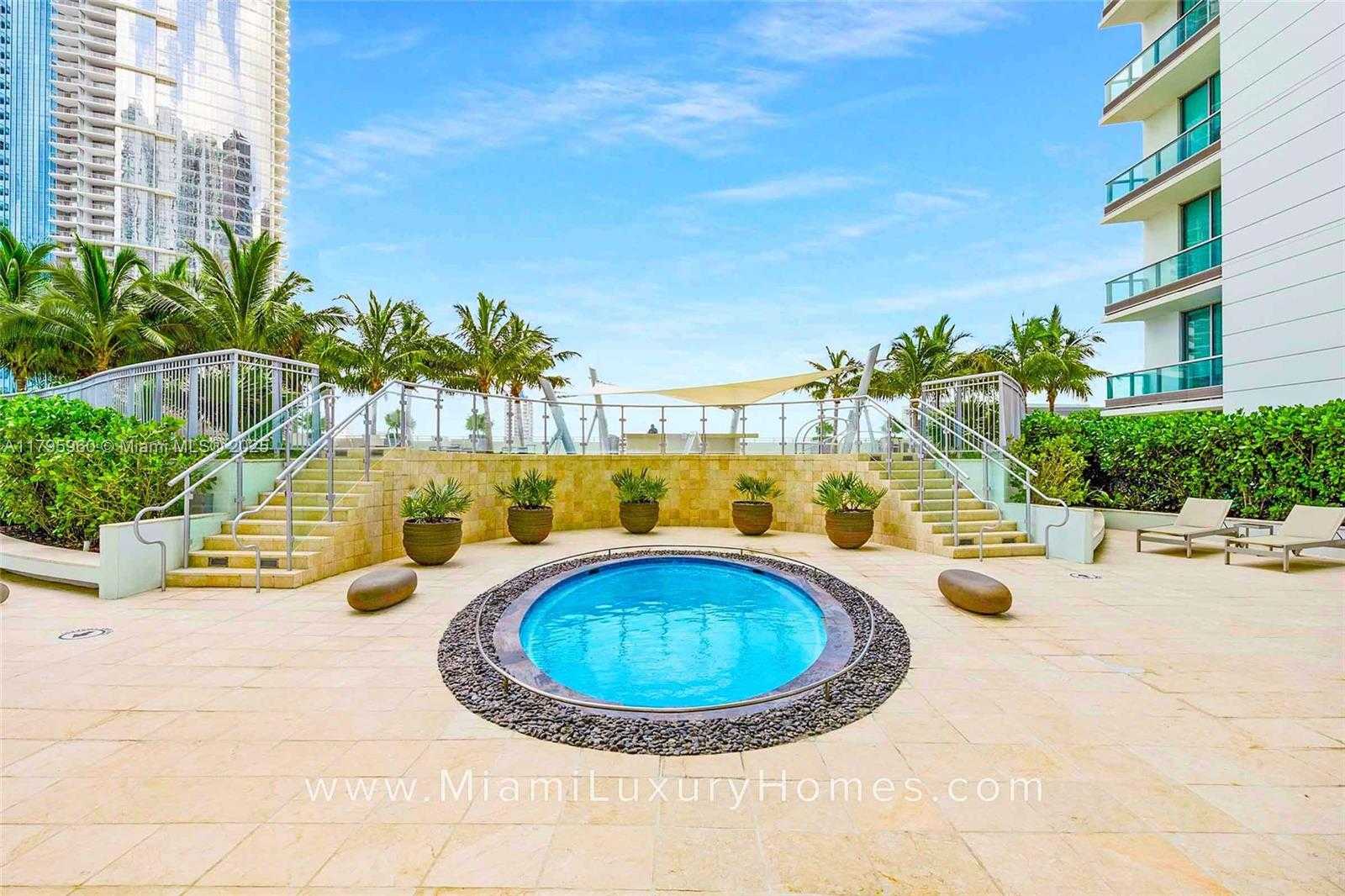 Small Image of 900 BISCAYNE BLVD #301, Miami Number 24