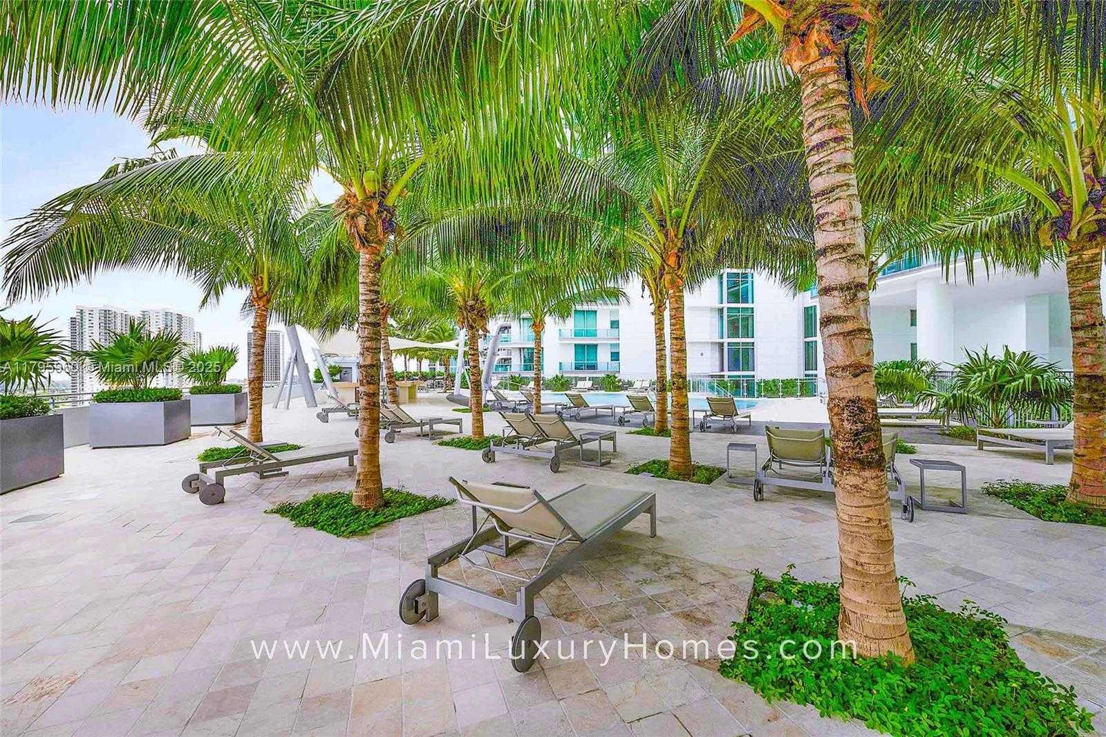 Small Image of 900 BISCAYNE BLVD #301, Miami Number 28