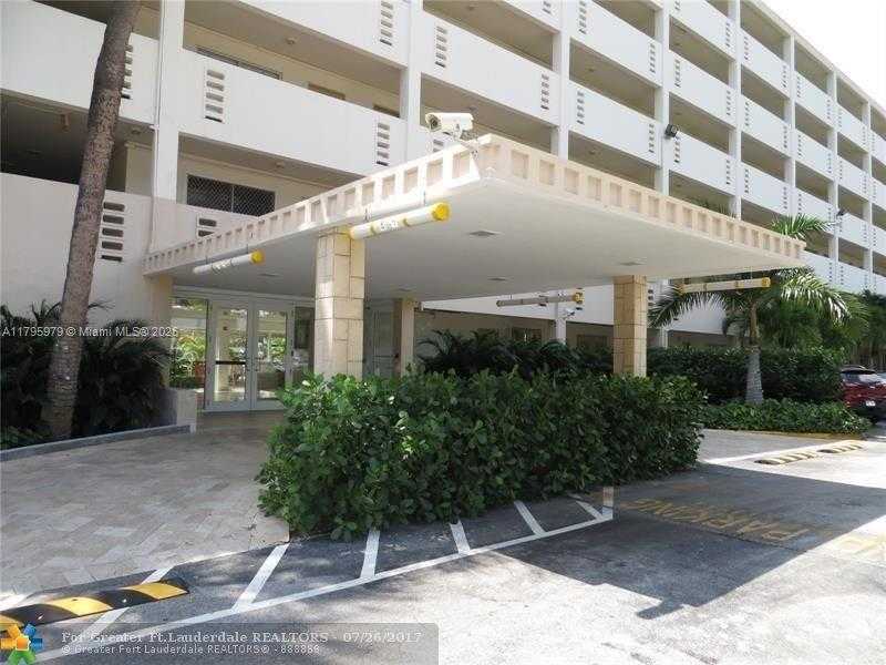 Small Image of 220 KINGS POINT DR #512, Sunny Isles Beach Number 23