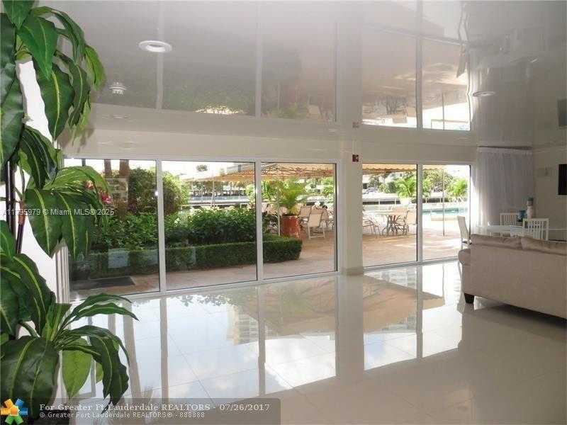 Small Image of 220 KINGS POINT DR #512, Sunny Isles Beach Number 24