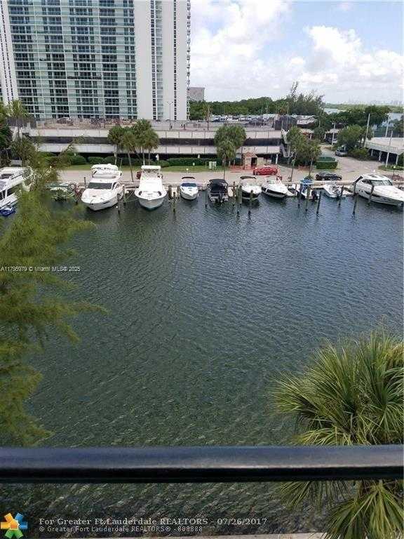 Small Image of 220 KINGS POINT DR #512, Sunny Isles Beach Number 28