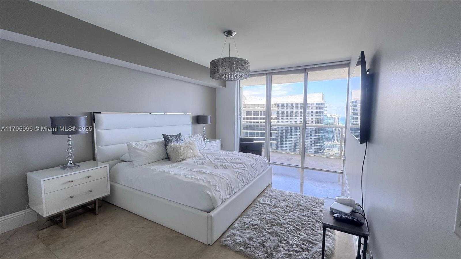 Small Image of 1830 SOUTH OCEAN DR( AVAIL ASAP ) #4411, Hallandale Beach Number 16