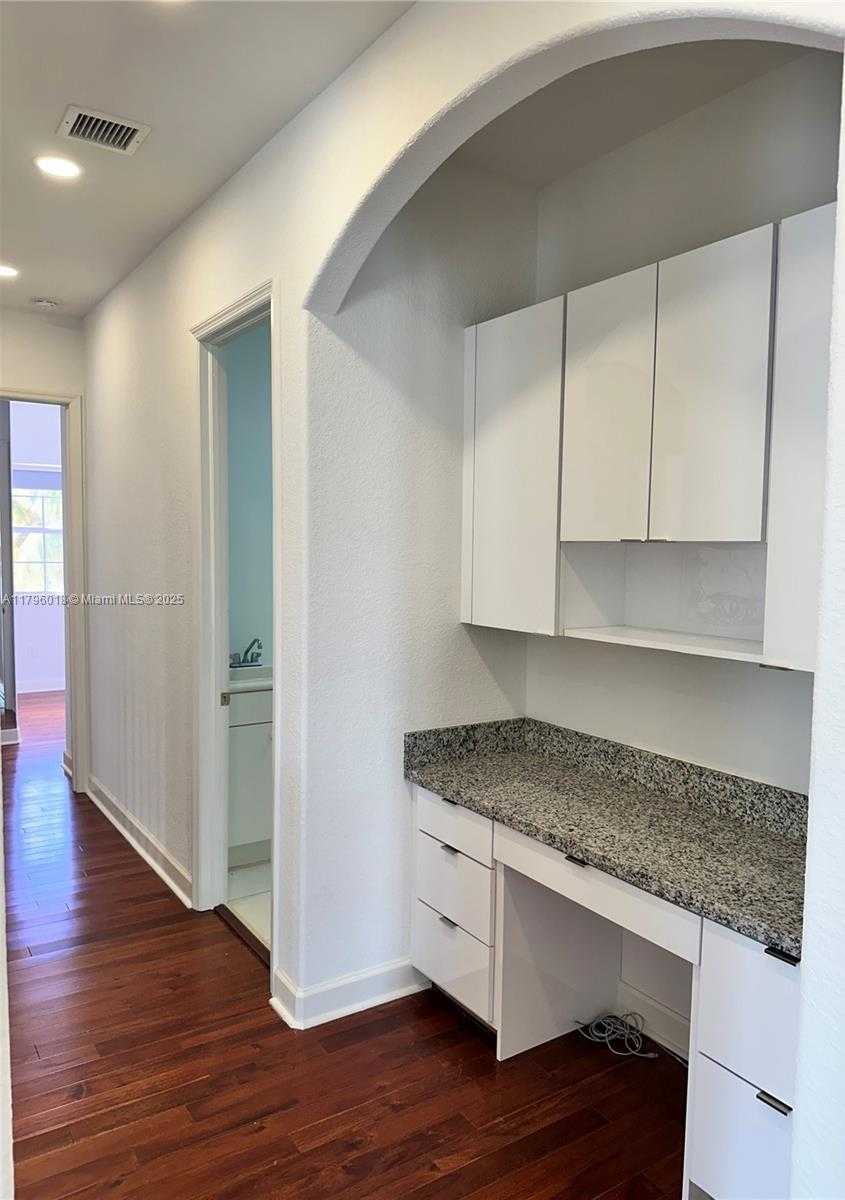Small Image of 11388 NORTH WEST 68TH ST, Doral Number 16
