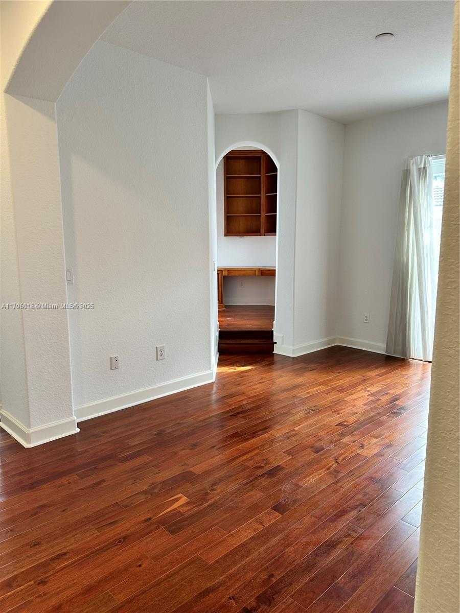 Small Image of 11388 NORTH WEST 68TH ST, Doral Number 17