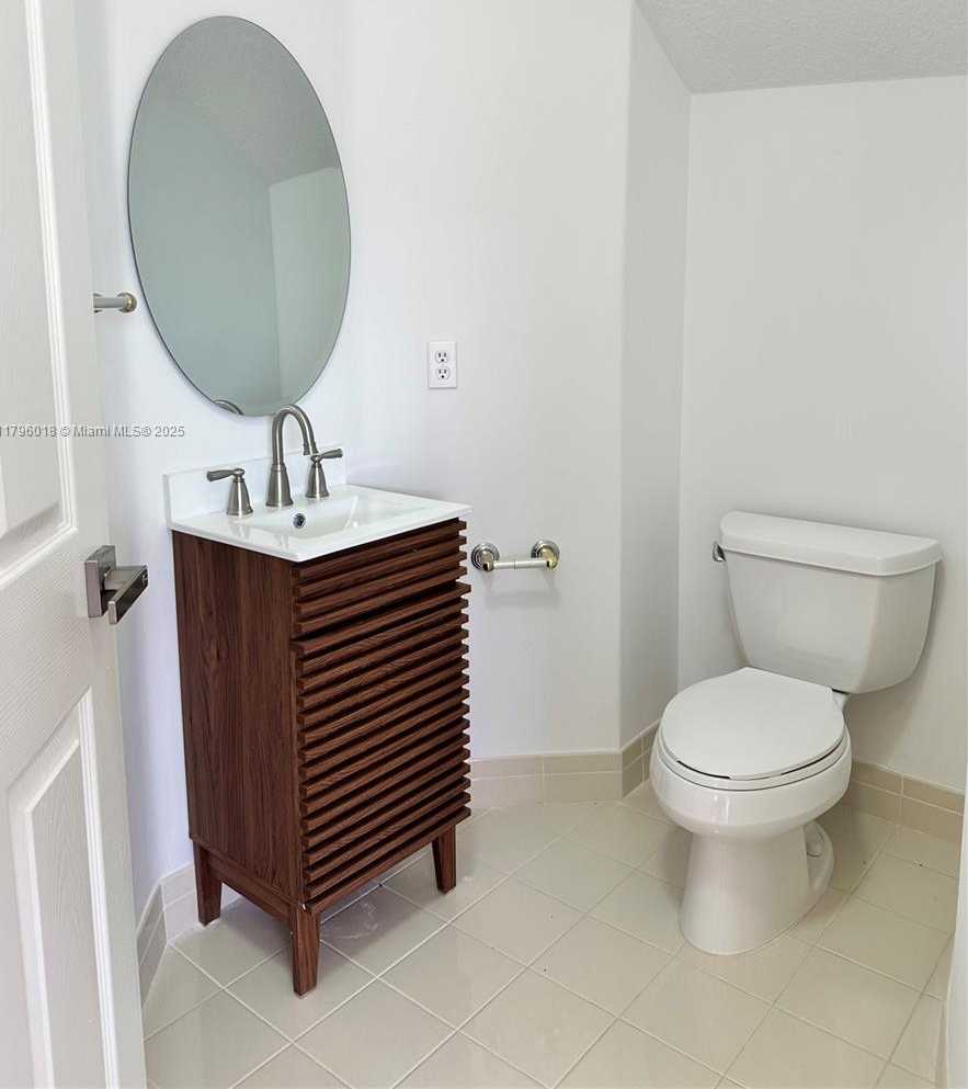Small Image of 11388 NORTH WEST 68TH ST, Doral Number 6