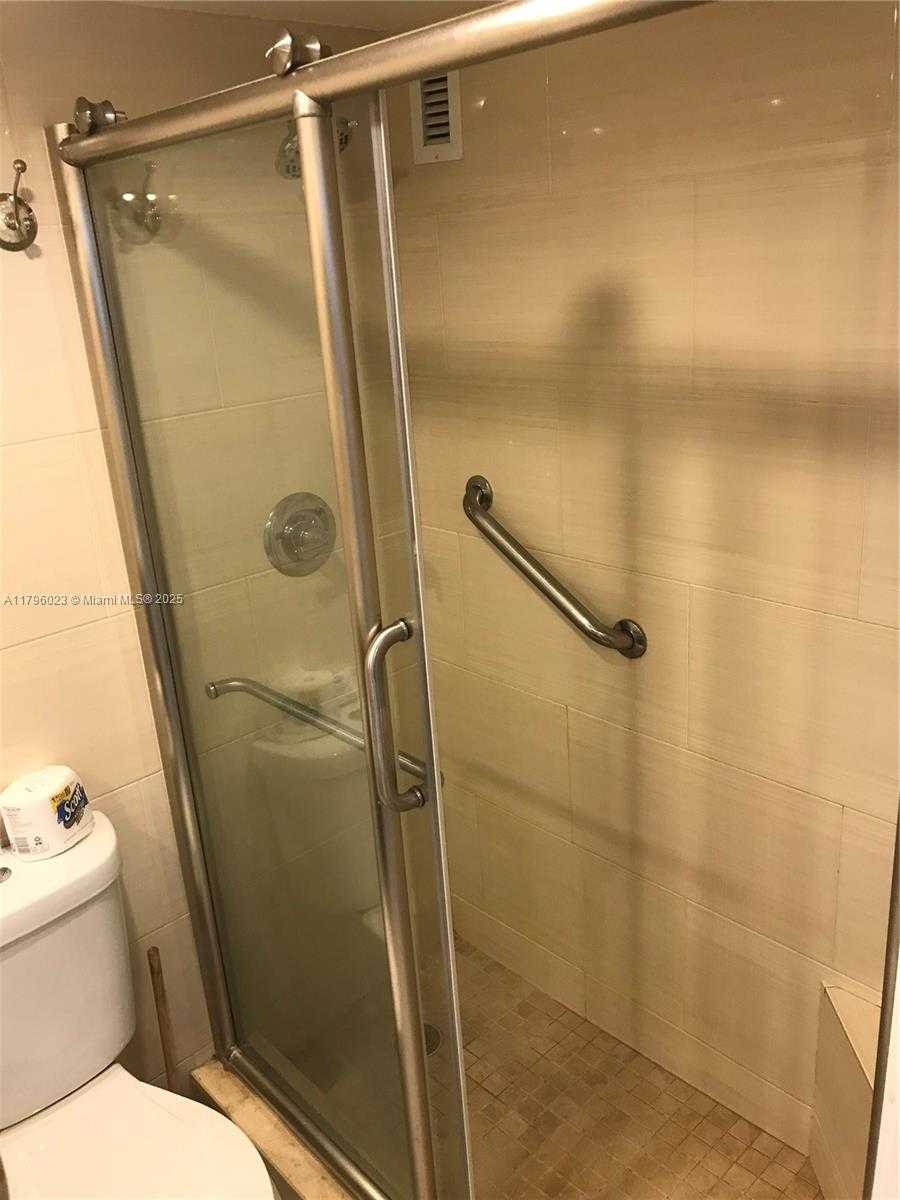 Small Image of 3001 SOUTH OCEAN DR #317, Hollywood Number 11