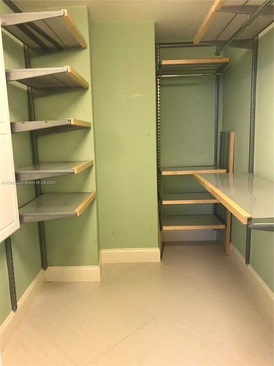 Small Image of 3001 SOUTH OCEAN DR #317, Hollywood Number 20