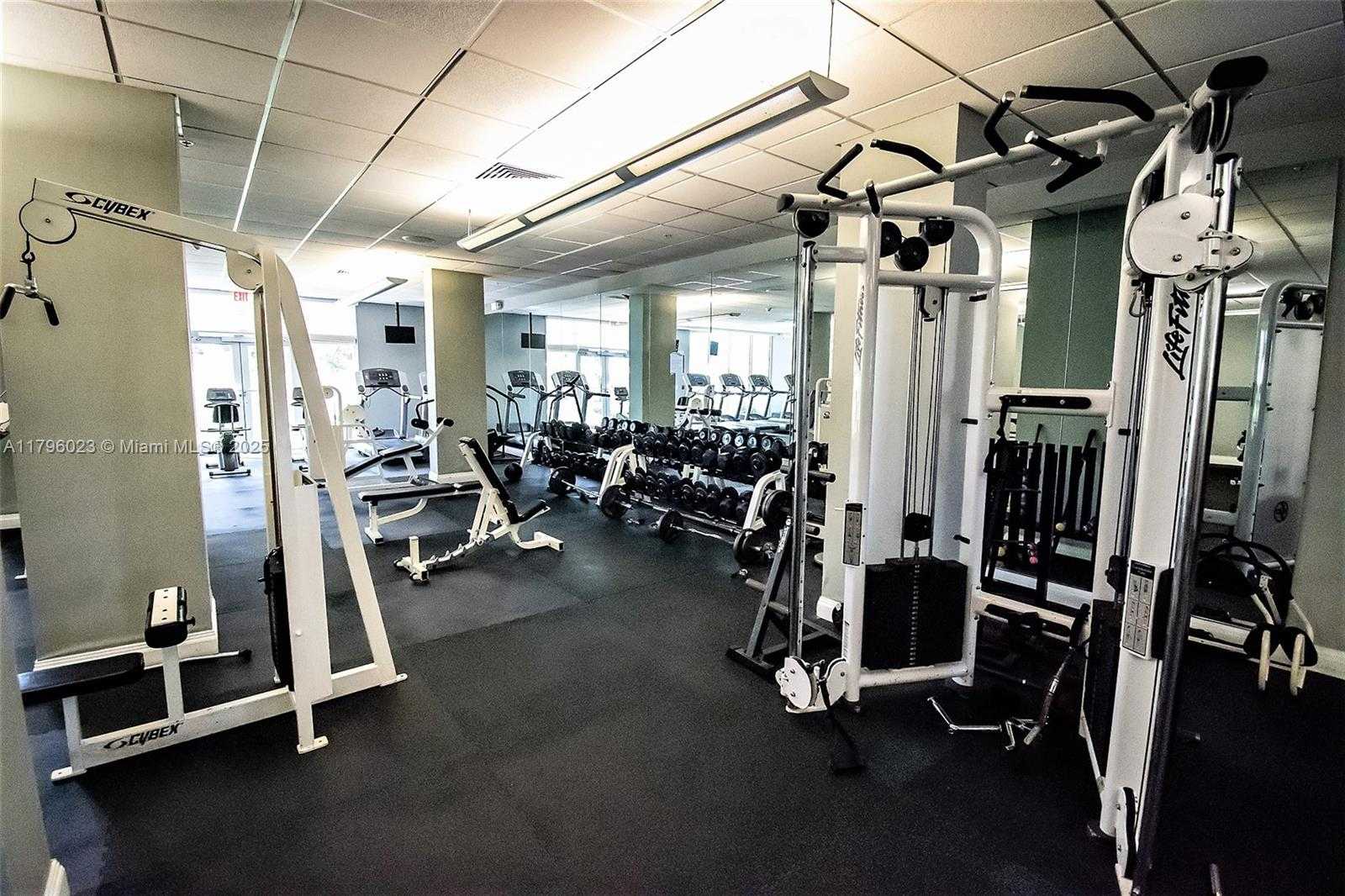 Small Image of 3001 SOUTH OCEAN DR #317, Hollywood Number 21
