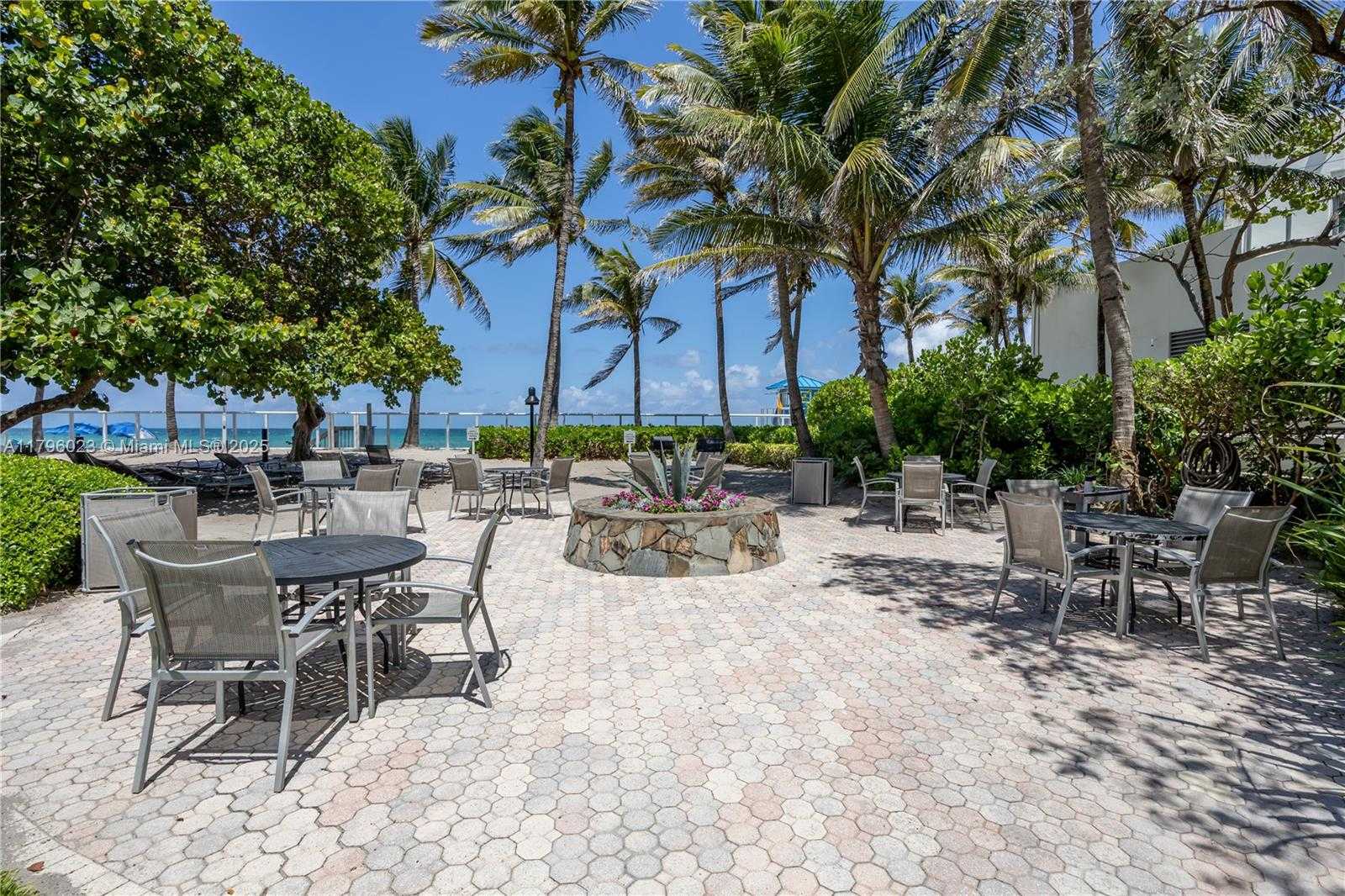 Small Image of 3001 SOUTH OCEAN DR #317, Hollywood Number 30