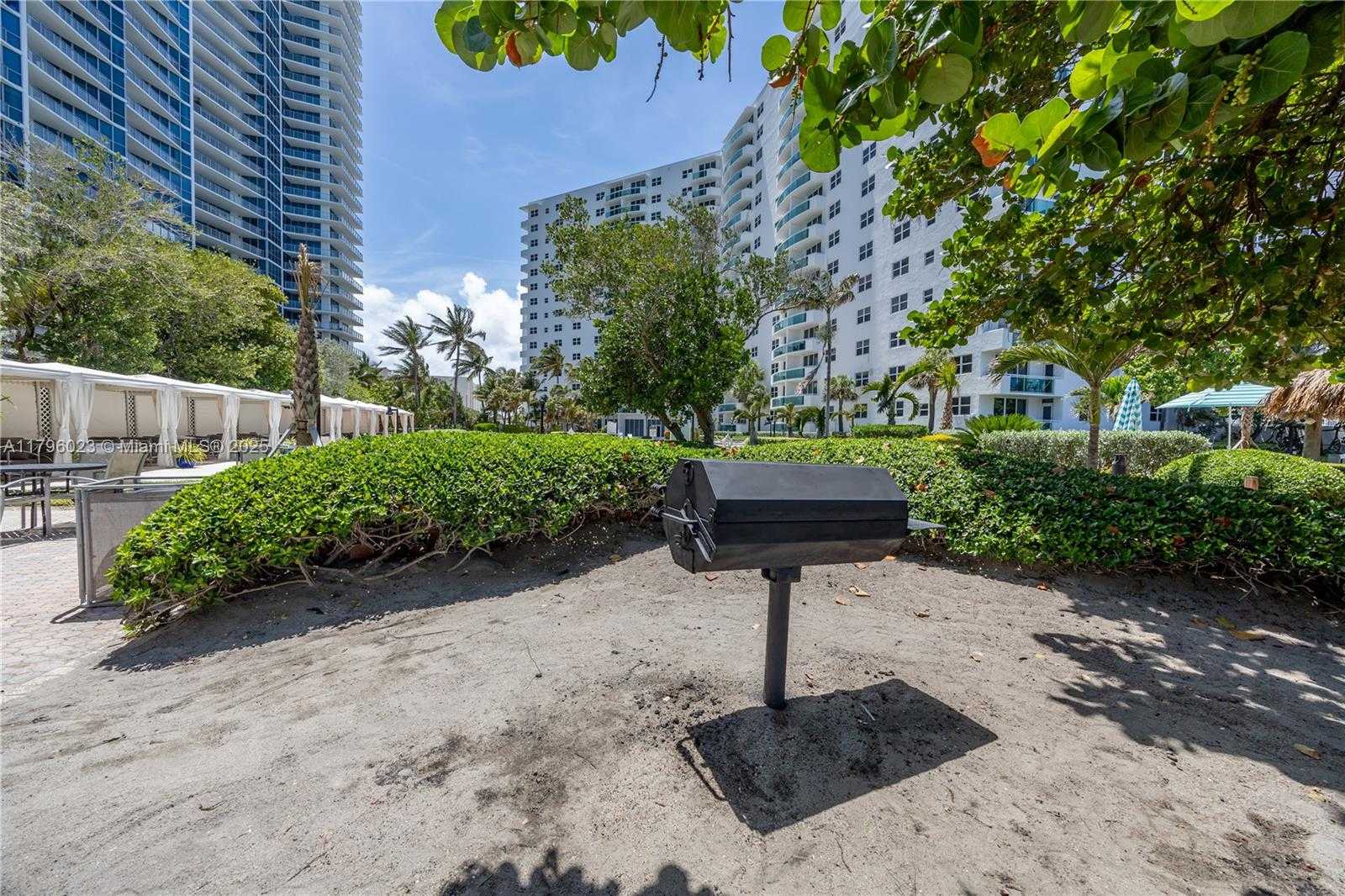 Small Image of 3001 SOUTH OCEAN DR #317, Hollywood Number 35