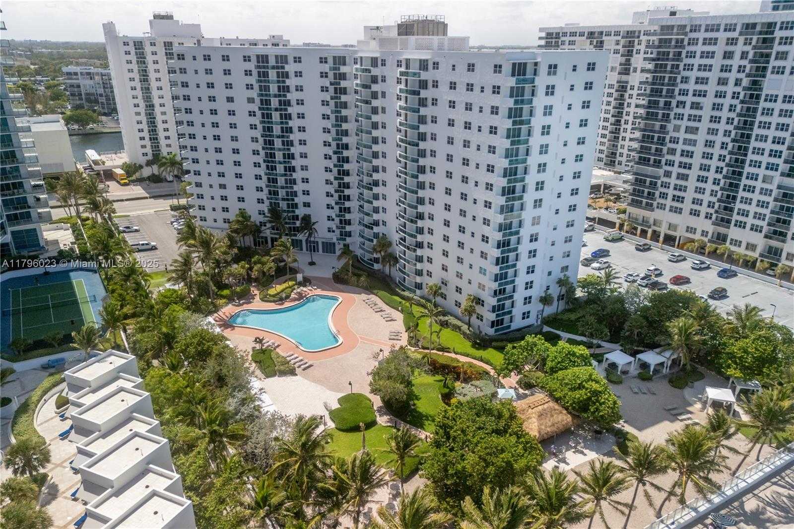 Small Image of 3001 SOUTH OCEAN DR #317, Hollywood Number 40