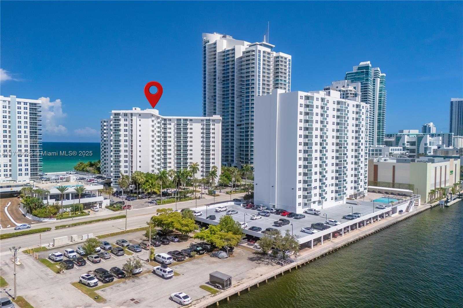 Small Image of 3001 SOUTH OCEAN DR #317, Hollywood Number 43