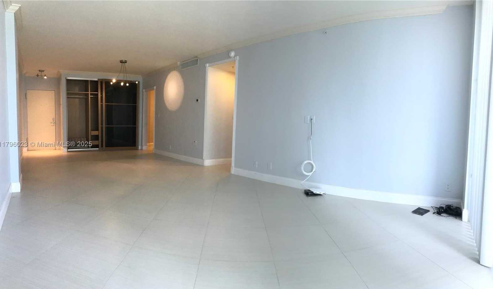 Small Image of 3001 SOUTH OCEAN DR #317, Hollywood Number 6