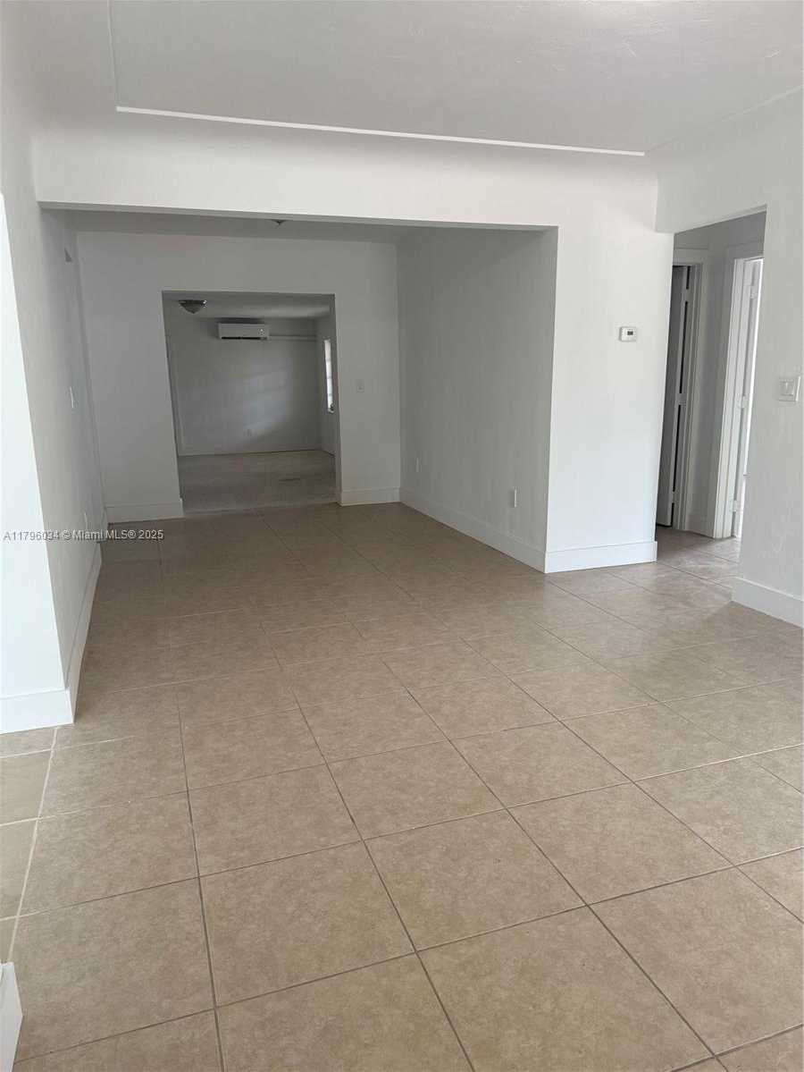 Small Image of 6473 SOUTH WEST 25TH ST, Miami Number 5