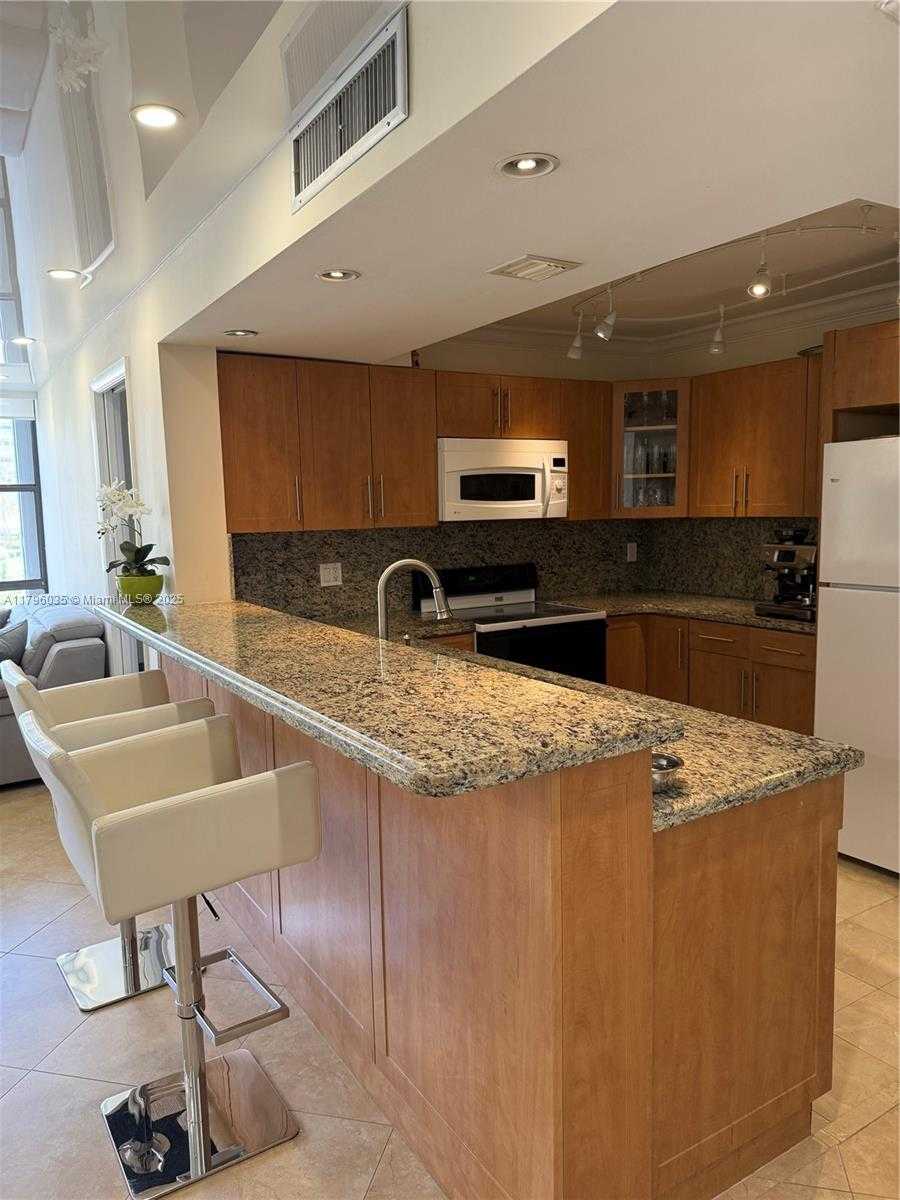 Small Image of 2017 SOUTH OCEAN DR #303, Hallandale Beach Number 3
