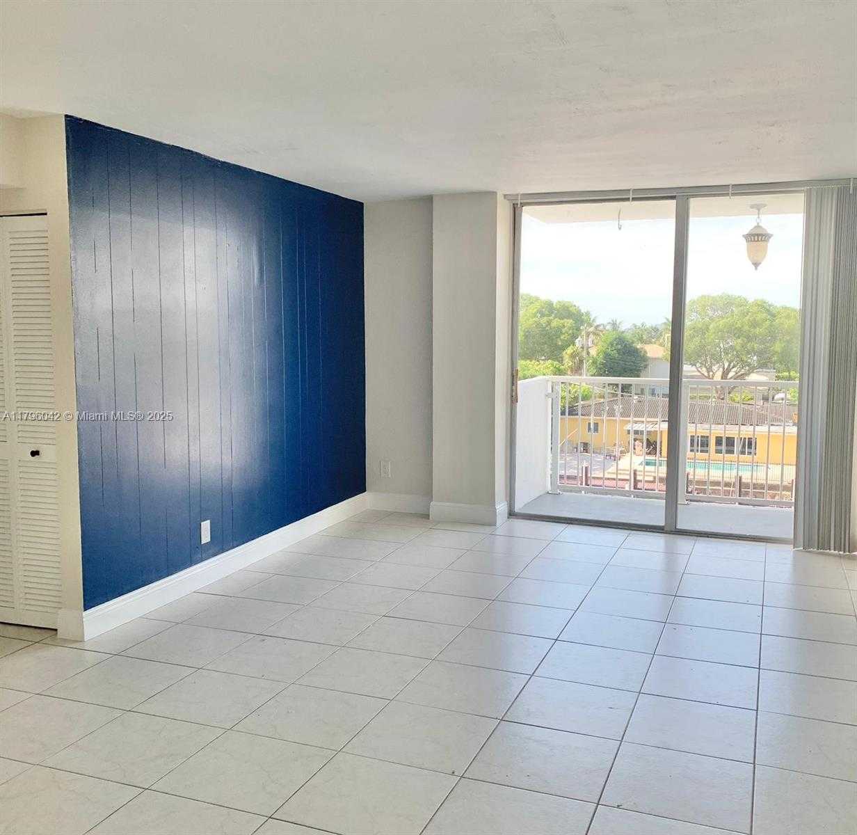 Small Image of 2020 NORTH EAST 135TH ST #409, North Miami Number 4