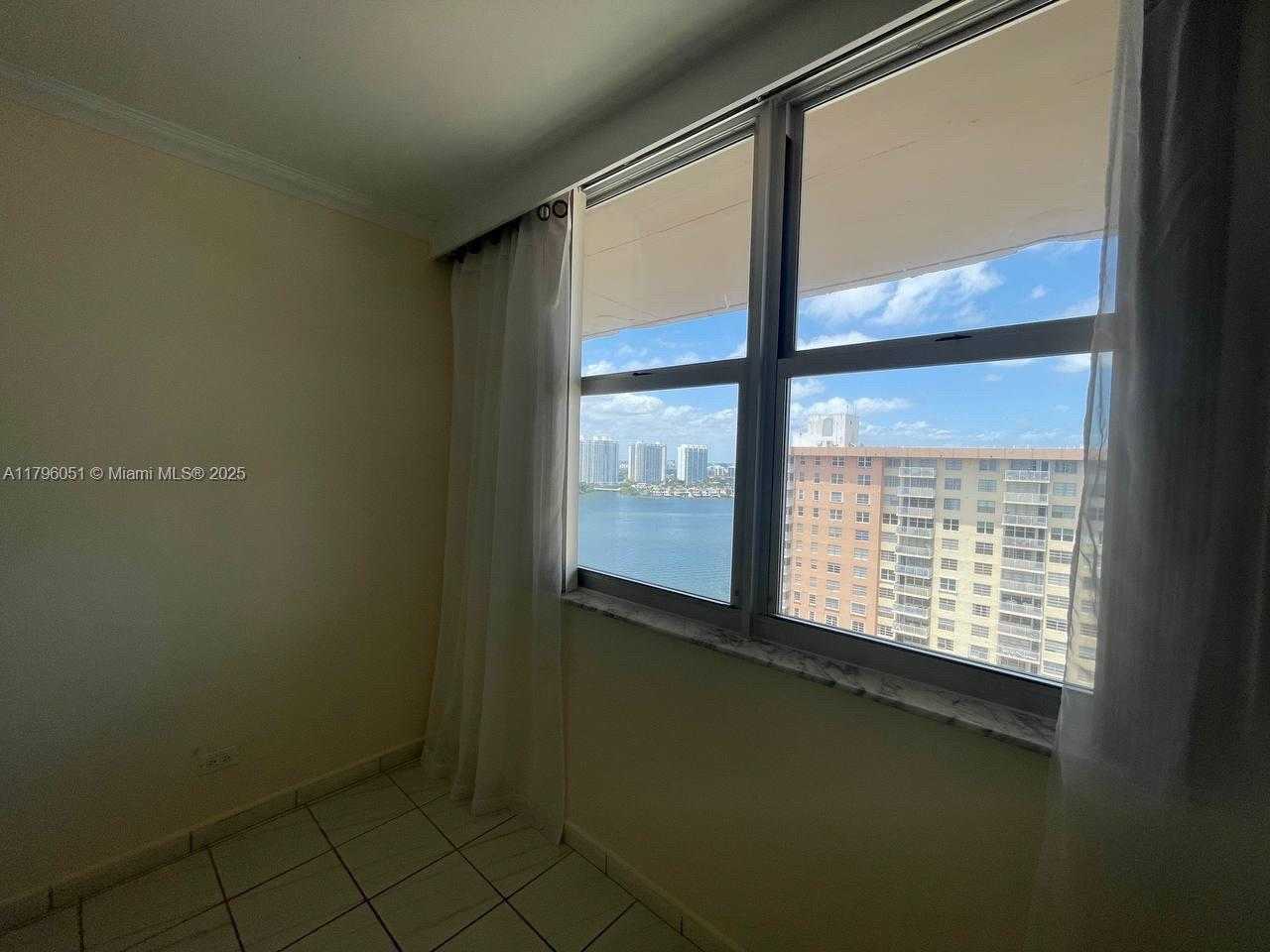 Small Image of 250 174TH ST #2308, Sunny Isles Beach Number 11