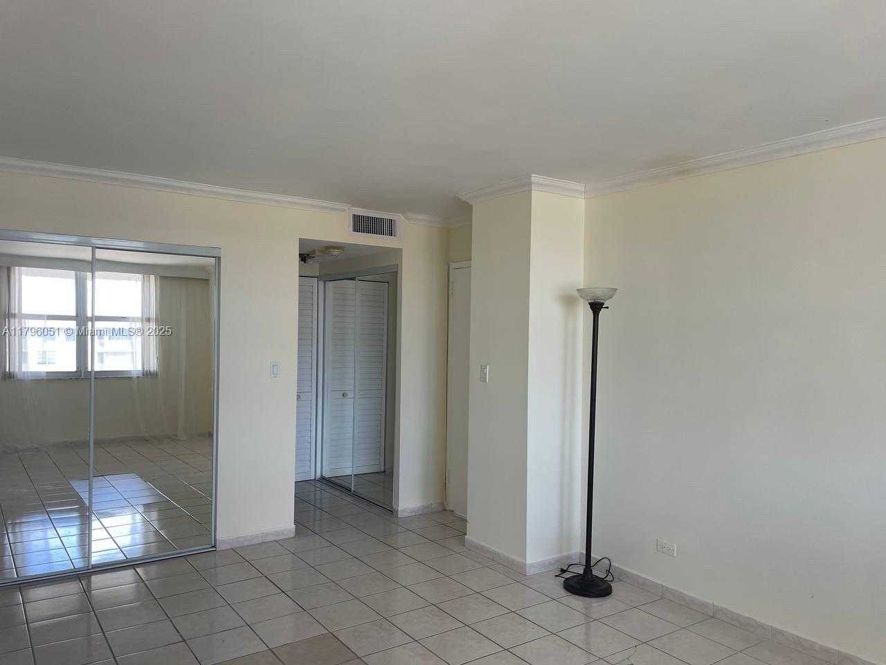 Small Image of 250 174TH ST #2308, Sunny Isles Beach Number 13