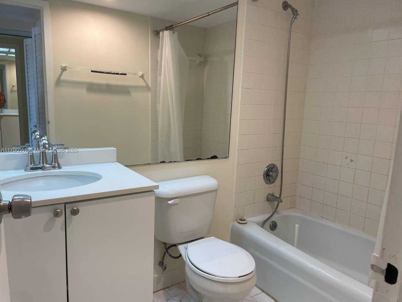 Small Image of 250 174TH ST #2308, Sunny Isles Beach Number 15