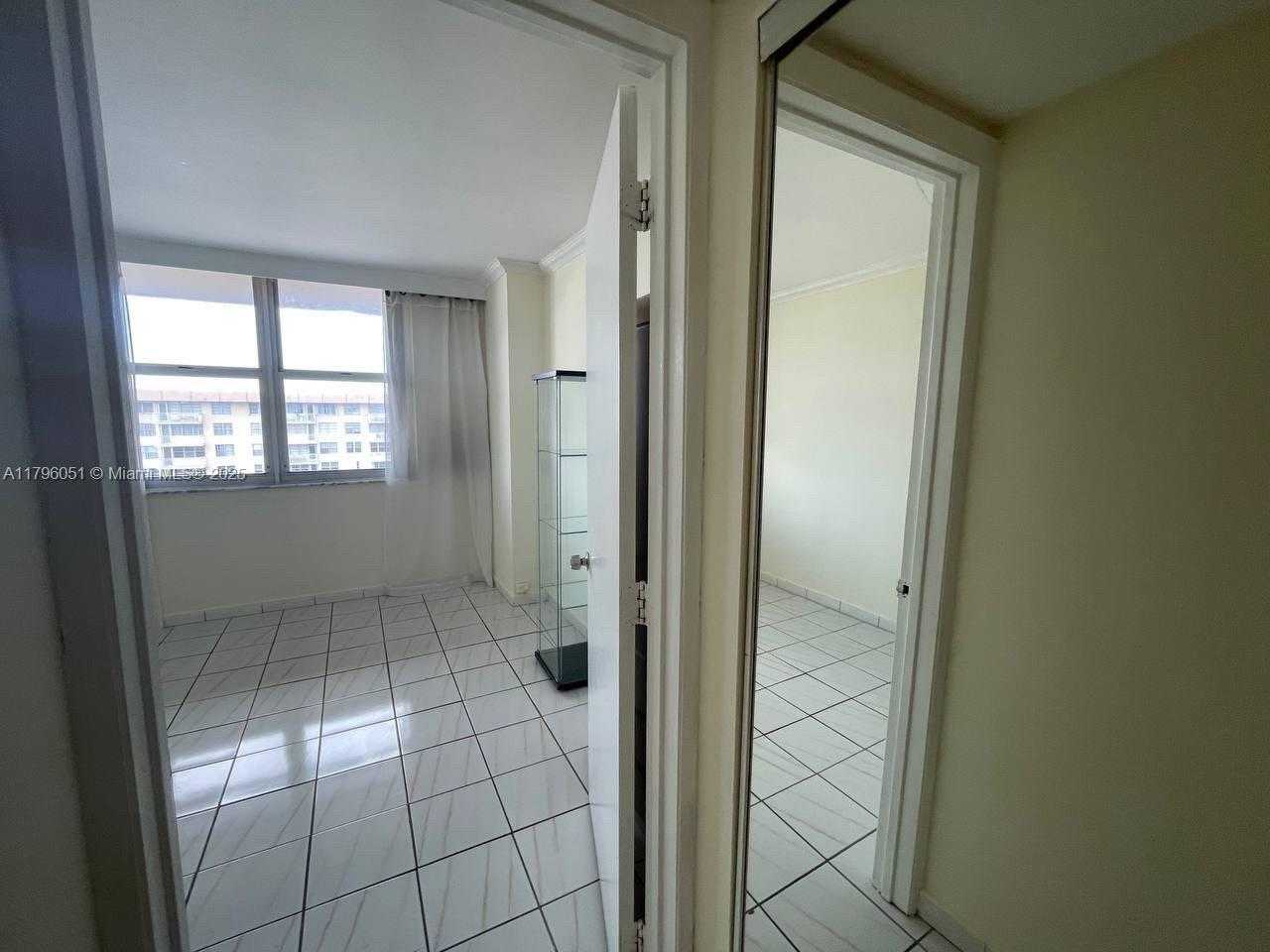 Small Image of 250 174TH ST #2308, Sunny Isles Beach Number 19