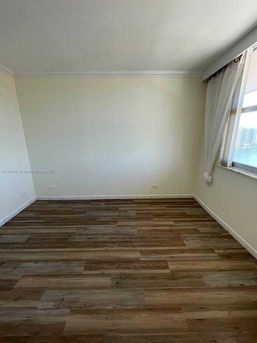 Small Image of 250 174TH ST #2308, Sunny Isles Beach Number 26