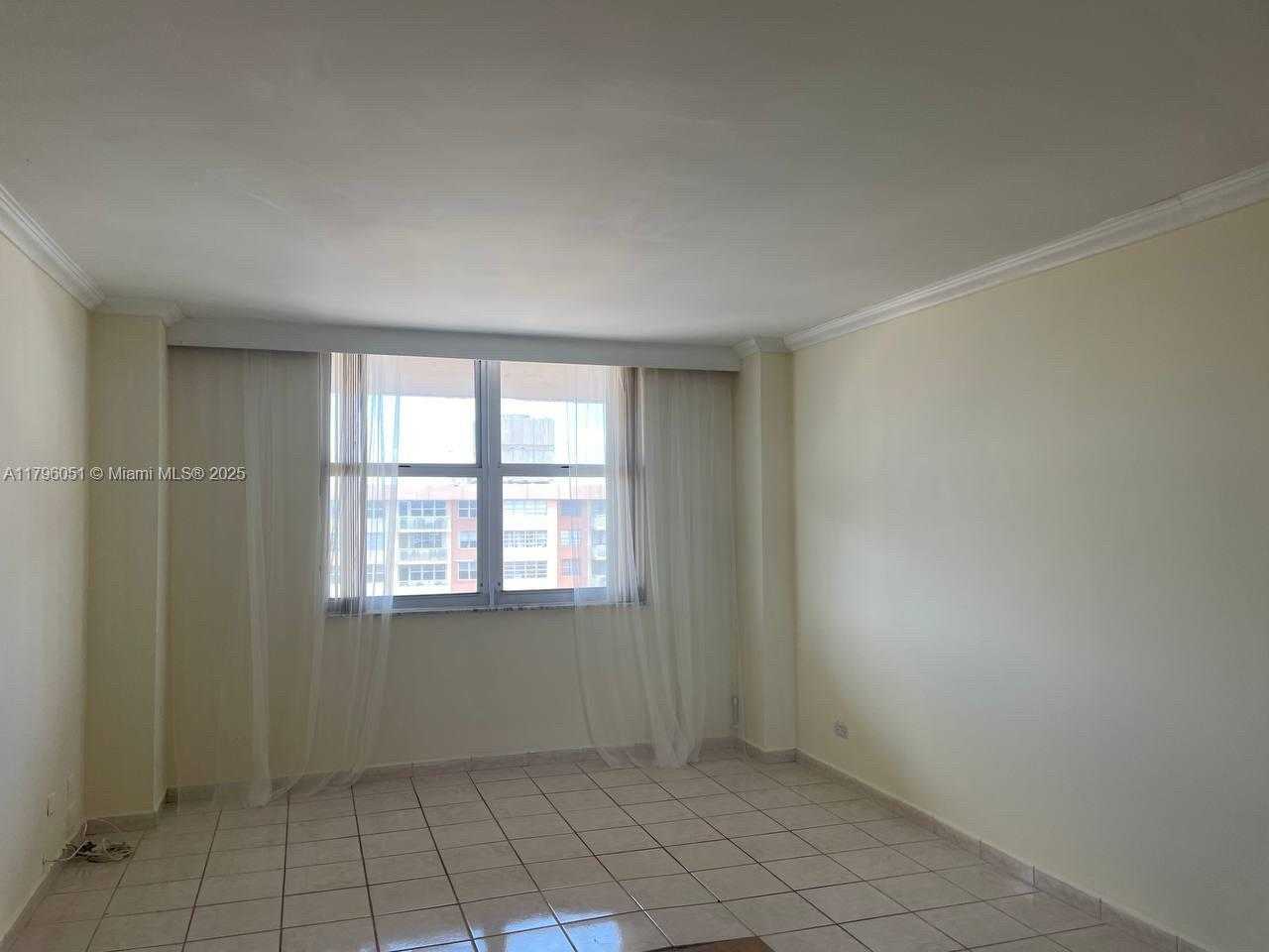Small Image of 250 174TH ST #2308, Sunny Isles Beach Number 9