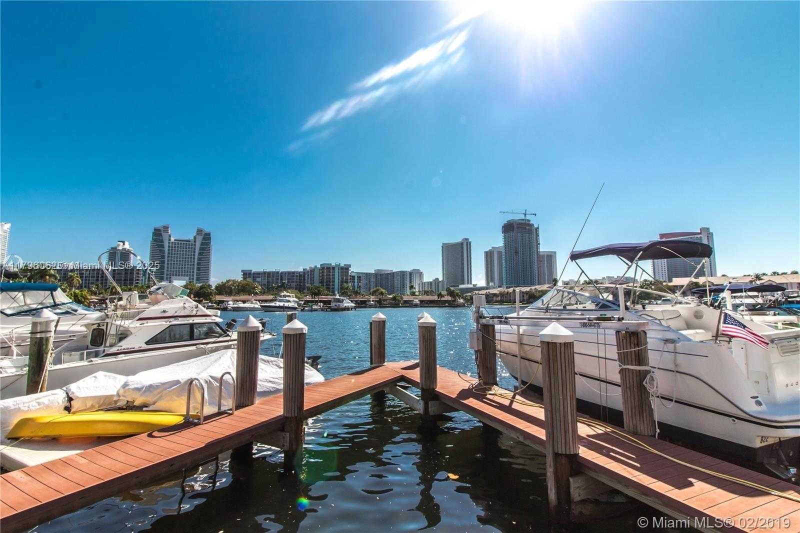 Small Image of 2500 PARKVIEW DR #1908, Hallandale Beach Number 20