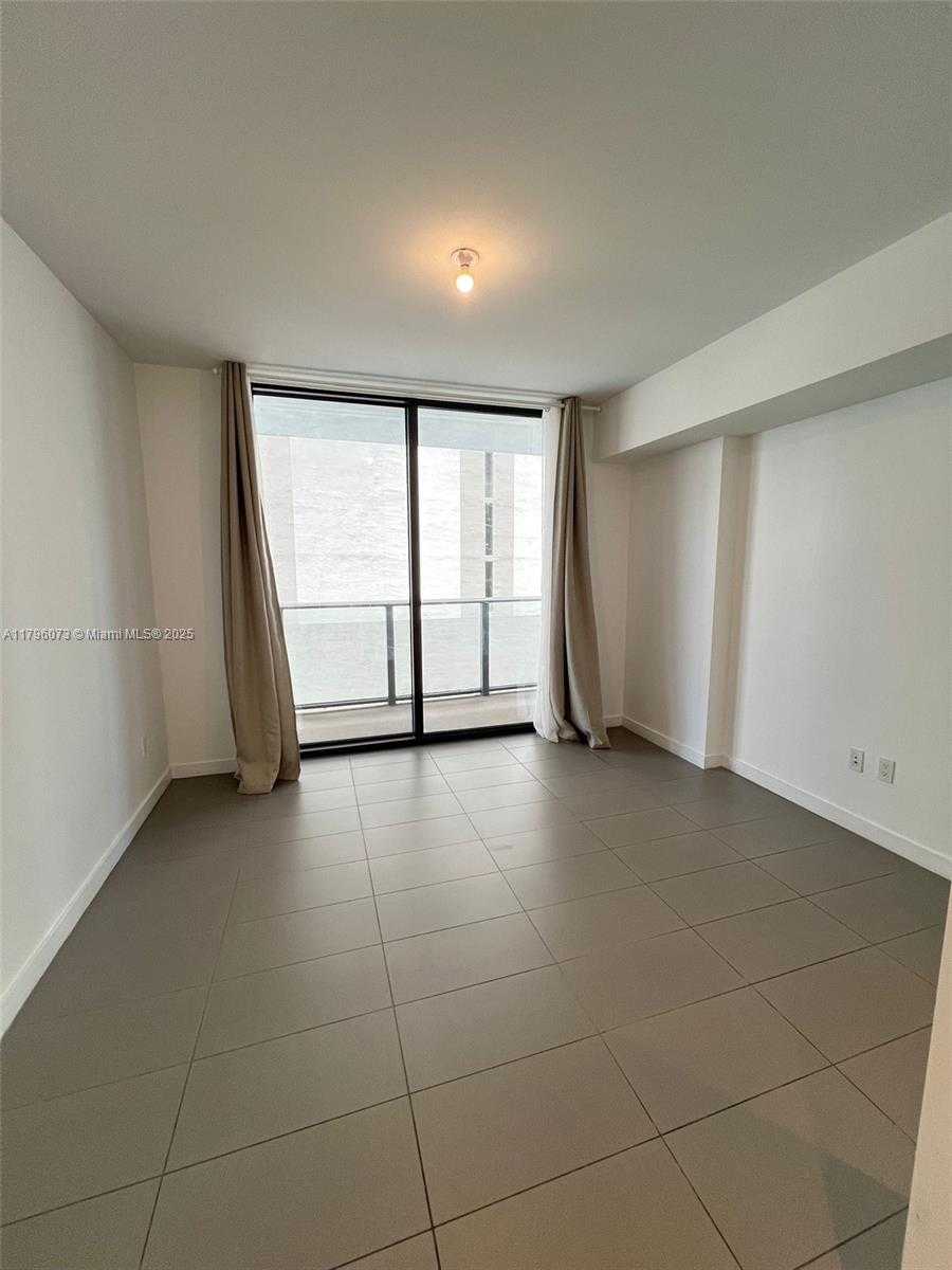 Small Image of 1600 NORTH EAST 1ST AVE #1118, Miami Number 7