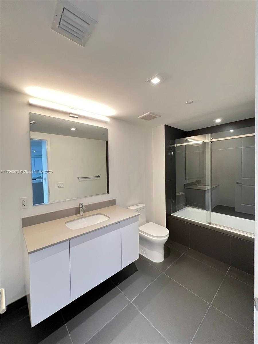 Small Image of 1600 NORTH EAST 1ST AVE #1118, Miami Number 9