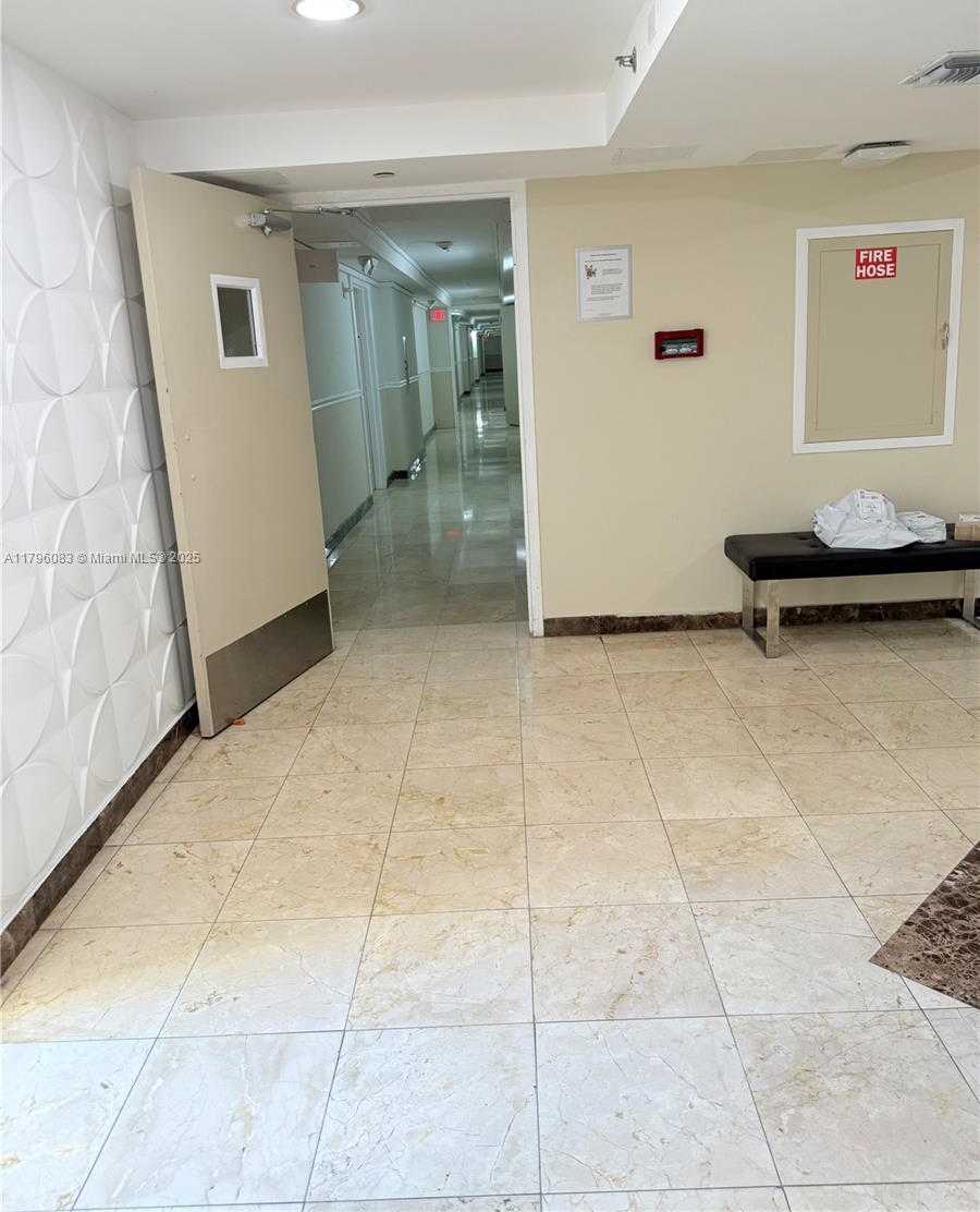 Small Image of 16909 NORTH BAY RD #116, Sunny Isles Beach Number 10