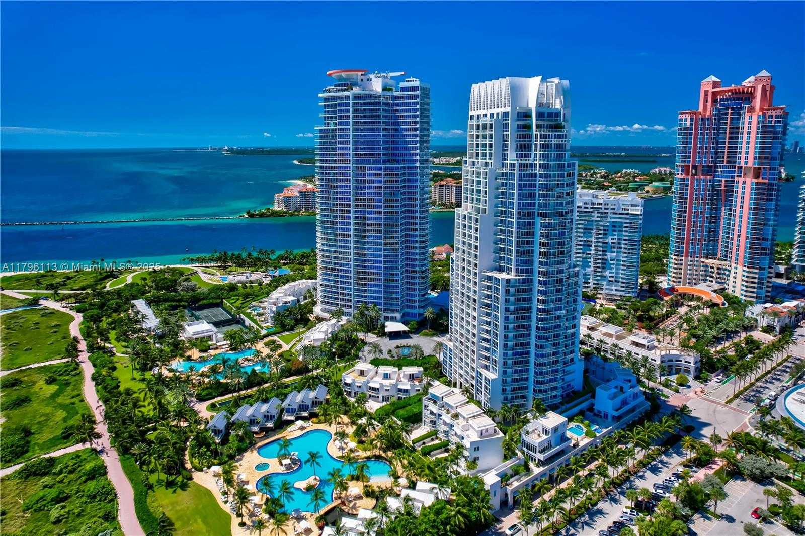 Small Image of 100 SOUTH POINTE DR #2508, Miami Beach Number 15