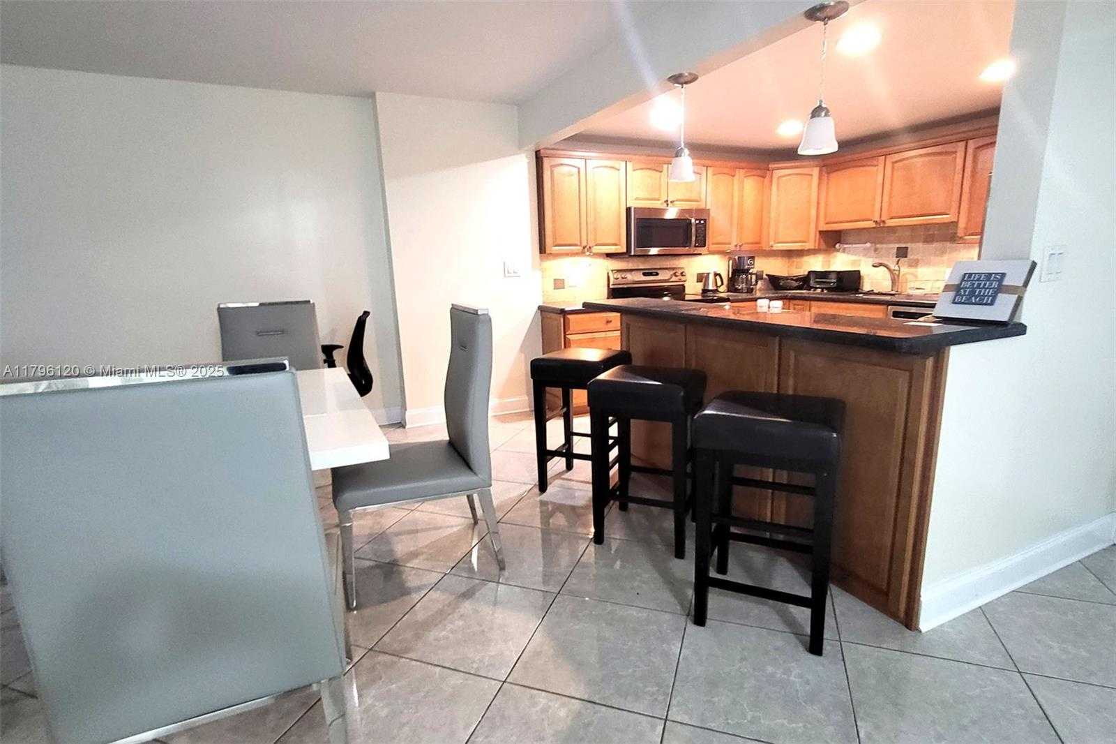 Small Image of 2101 SOUTH OCEAN DR #606, Hollywood Number 10