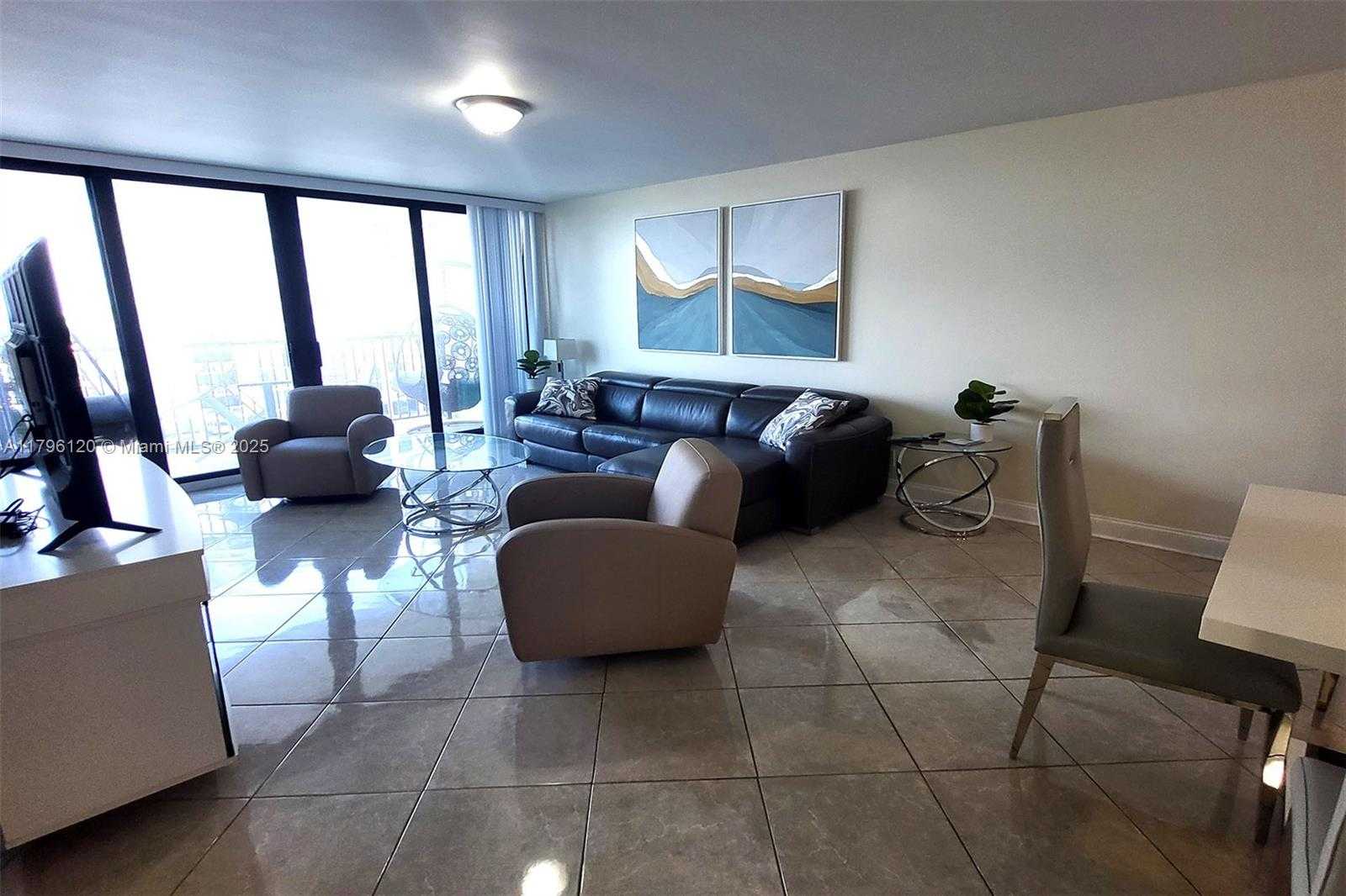 Small Image of 2101 SOUTH OCEAN DR #606, Hollywood Number 2