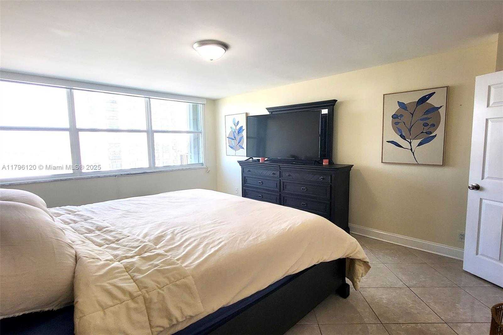 Small Image of 2101 SOUTH OCEAN DR #606, Hollywood Number 20