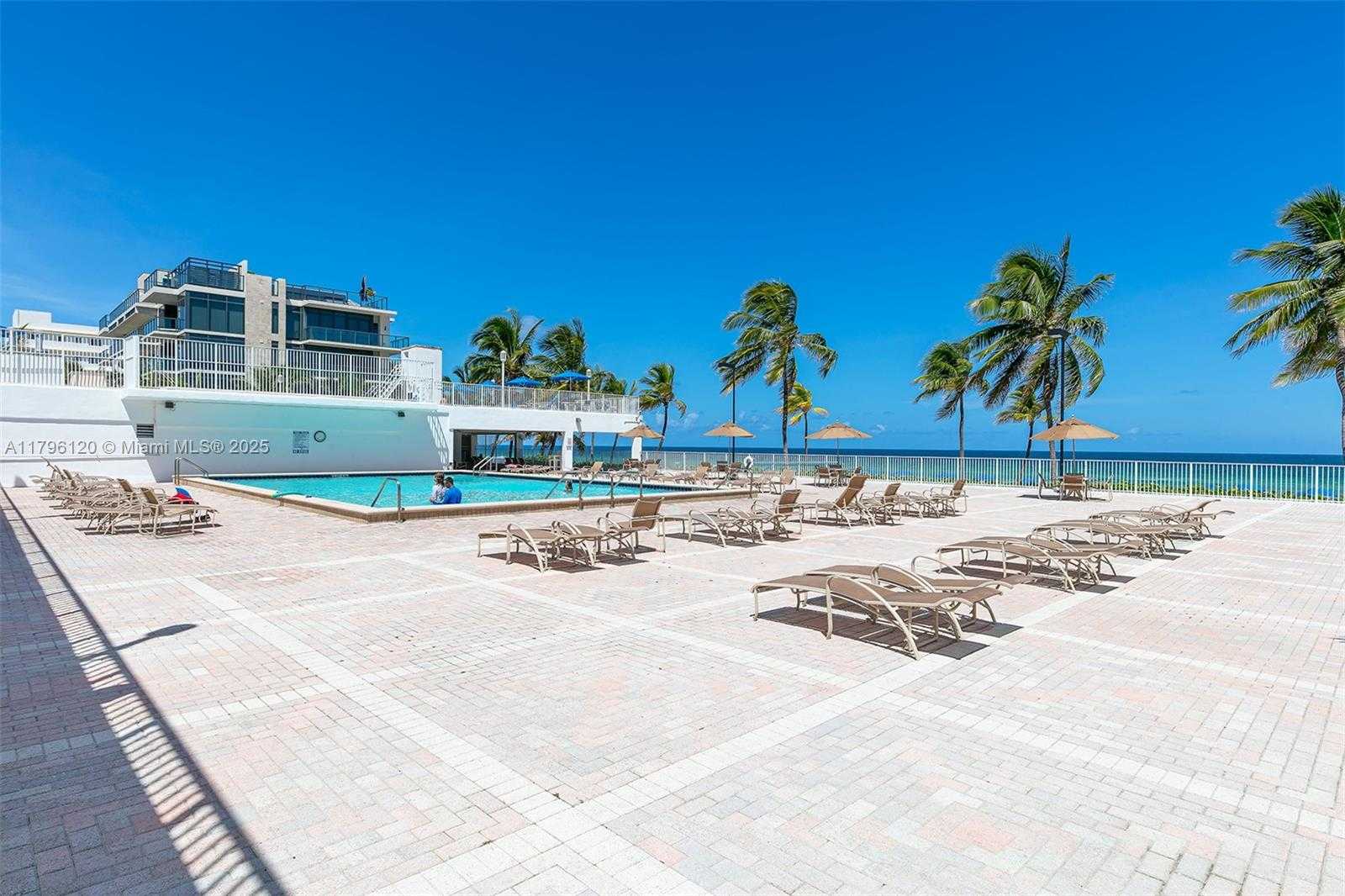 Small Image of 2101 SOUTH OCEAN DR #606, Hollywood Number 27