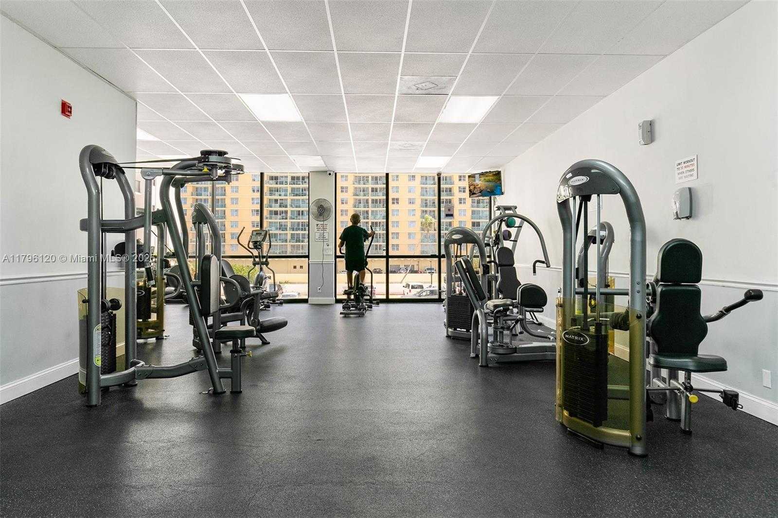 Small Image of 2101 SOUTH OCEAN DR #606, Hollywood Number 39