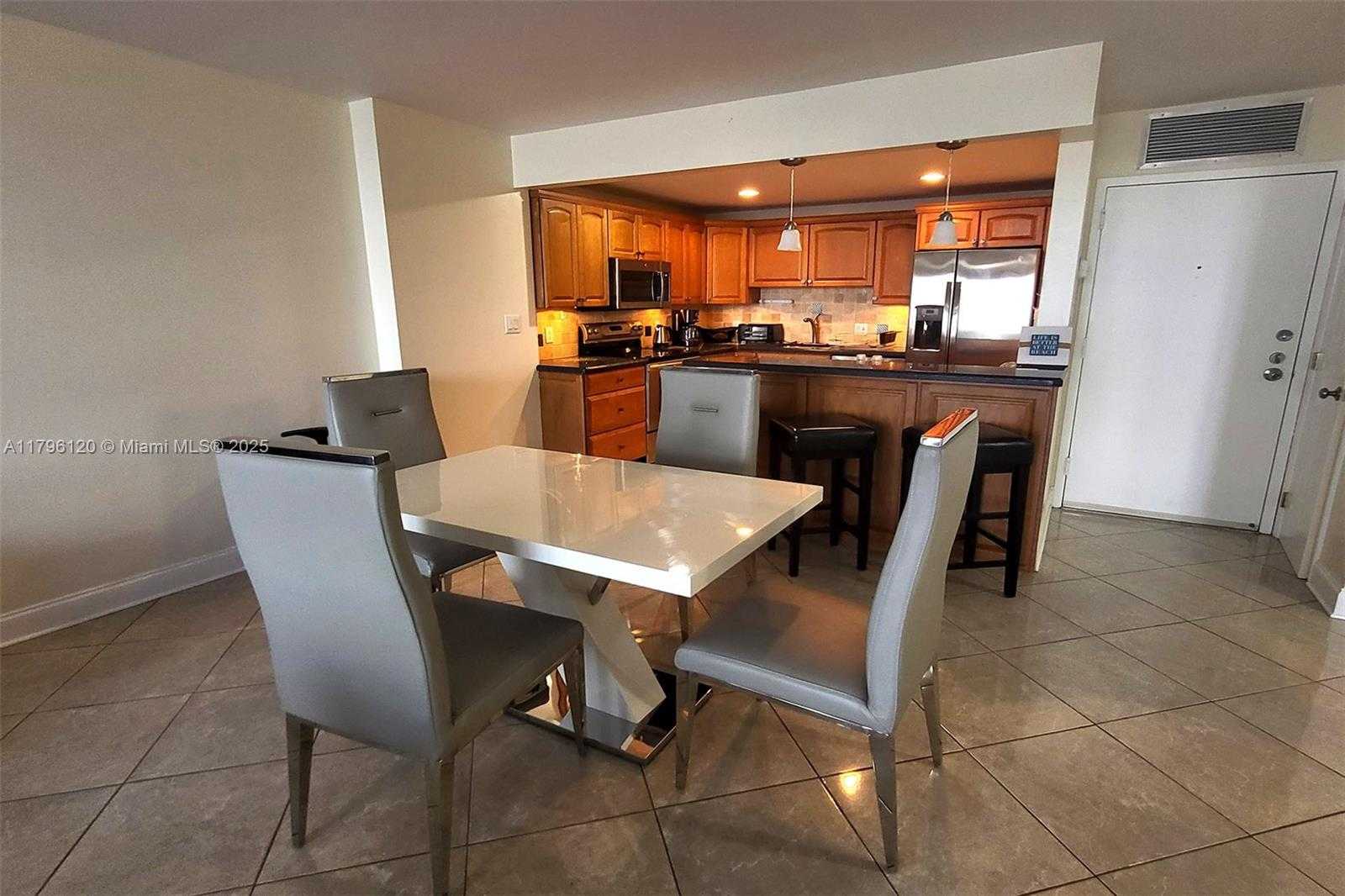 Small Image of 2101 SOUTH OCEAN DR #606, Hollywood Number 6